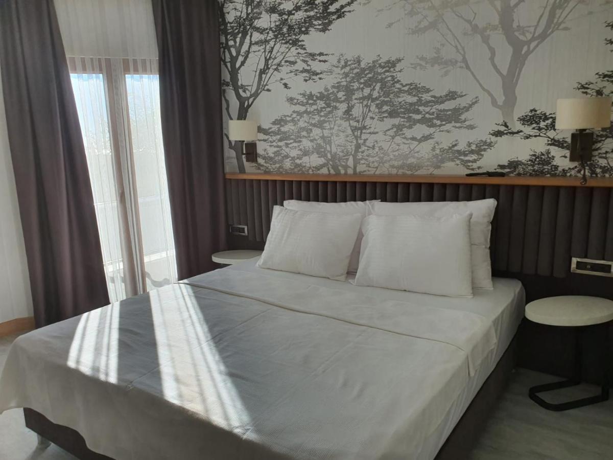 Double Royal Hotel Kocaeli Exterior foto
